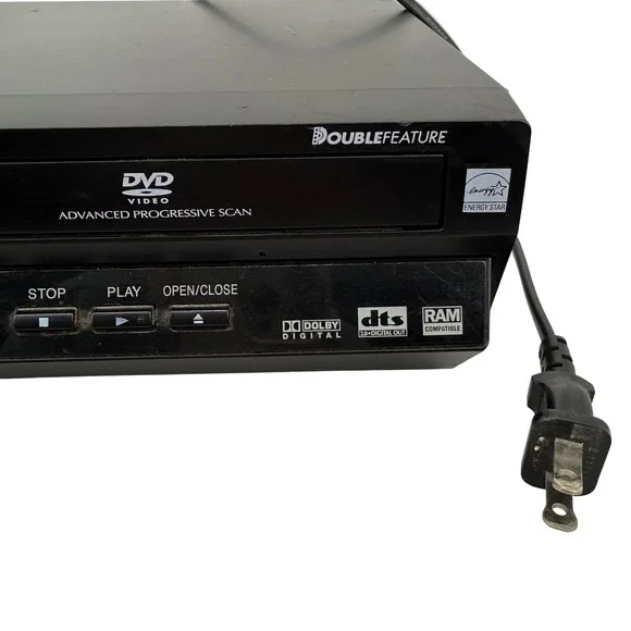 Panasonic PV-D4745 DVD VCR Combo Player 4-Head Hi-Fi Stereo Omnivision Black - Picture 2 of 5